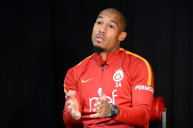 G.Saray, De Jong’u KAP’a bildirdi!