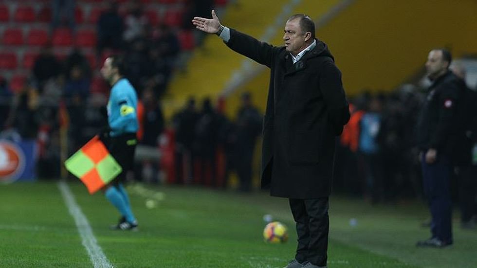 'Kayserili taraftarlardan Fatih Terim'i kızdıran hareket