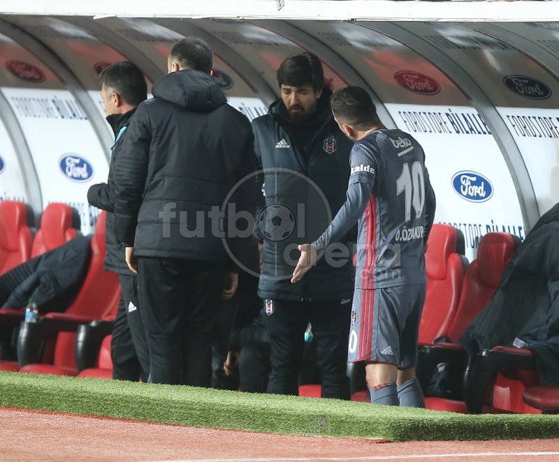 Oğuzhan Özyakup’un Beşiktaş performansı