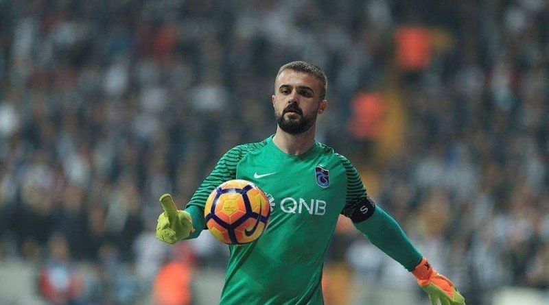 Onur Kıvrak'tan 2011'e dair flaş açıklama!