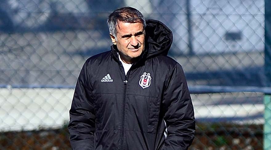 Beşiktaş'ın Antalyaspor 11'i açıklandı! Şenol Güneş'ten sürpriz