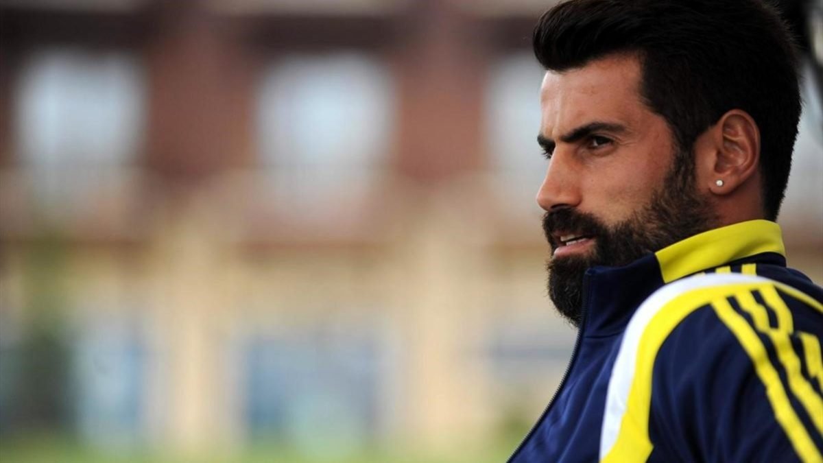 'Trabzonspor - Fenerbahçe maçında Volkan Demirel'e tepki!