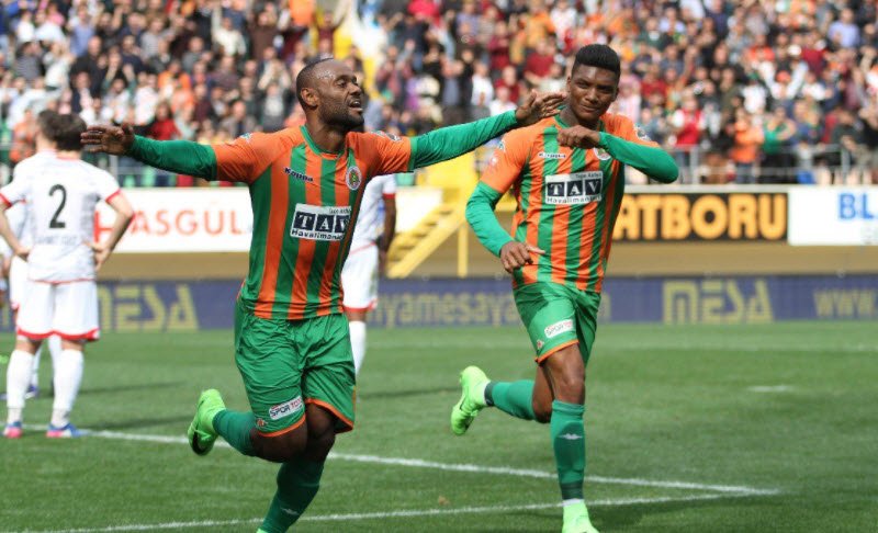 VAGNER LOVE KARTAL YUVASI’NDA