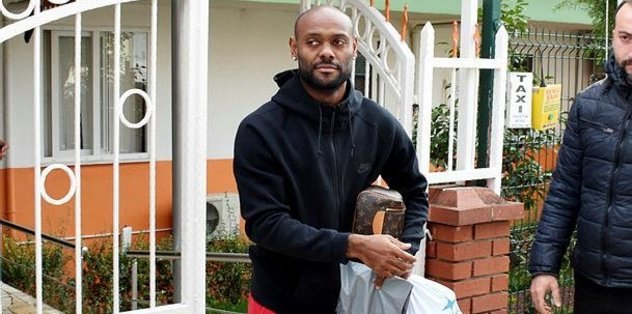 Vagner Love kafa karıştırdı