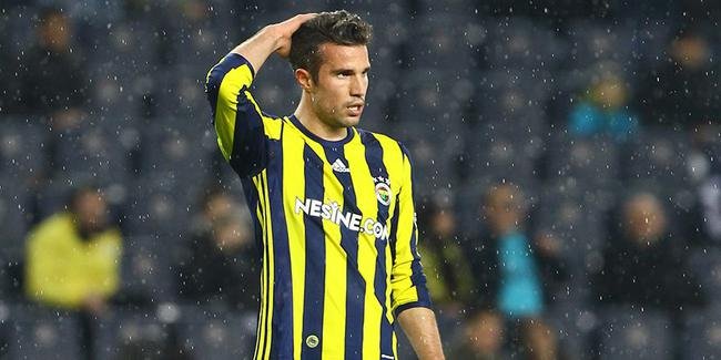 'Van Persie için Hollanda'dan kafa karıştıran yorum! 