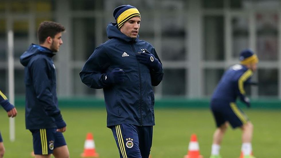 'Van Persie'nin son sözü Aziz Yıldırım'ı çıldırttı