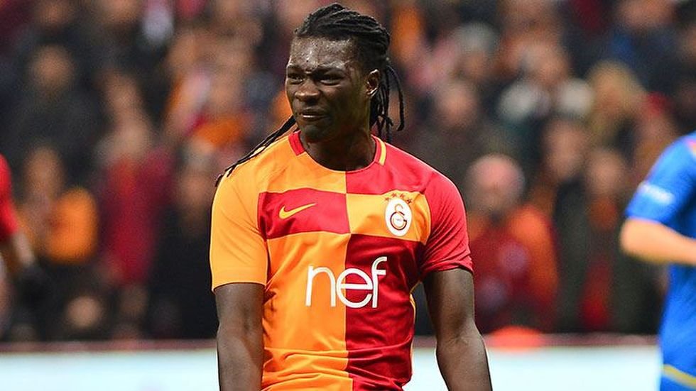 Ve Galatasaray'da Gomis'e yeni görev! Transfer...