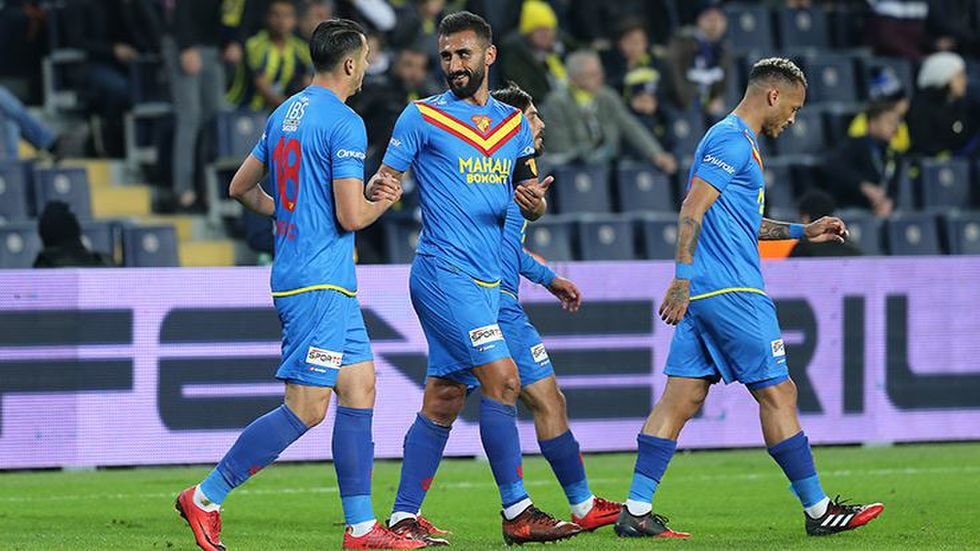 'Ve Selçuk Şahin, Fenerbahçe maçında yaşananları anlattı