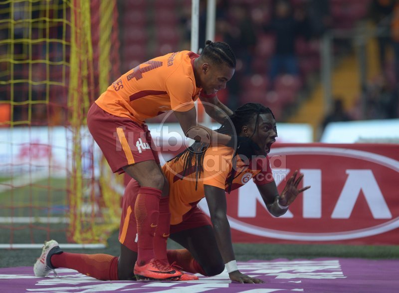 'Bafetimbi Gomis için Fransa sürprizi!