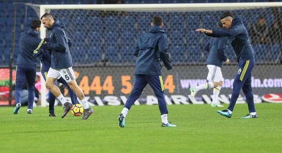 'Başakşehir'den büyük hata! Fenerbahçe'nin teknik direktörünü bakın kim yaptılar?