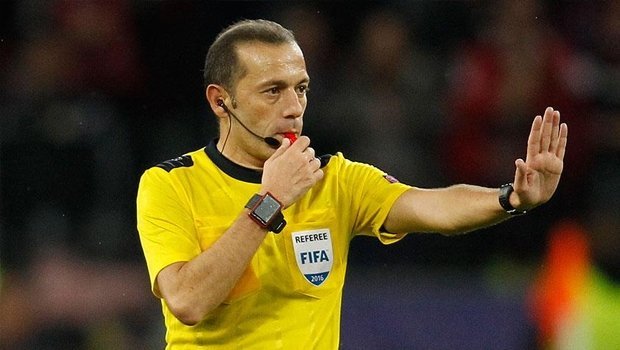 'Beşiktaş - Fenerbahçe maçına Cüneyt Çakır atandı! Sosyal medya karıştı