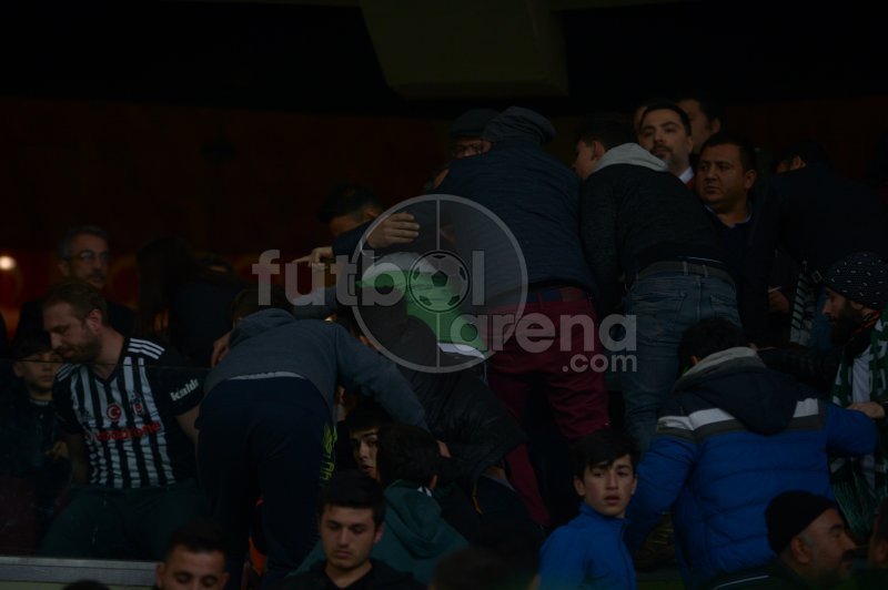 'Beşiktaş formasıyla Konya tribünlerine girdi! Ortalık karıştı!