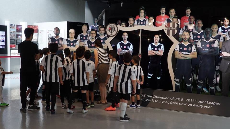 'Beşiktaş'tan Türkiye'de bir ilk! Bakın futbolcuları nasıl alacaklar