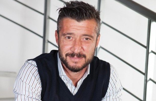 <h2>BİLDİĞİMİZ FENERBAHÇE...</h2>