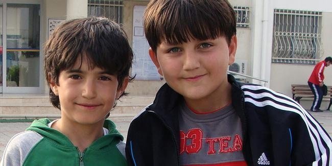 'Cengiz Ünder'in çocukluk fotoğrafları ortaya çıktı