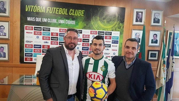 Emrah Portekiz’de kurtarıcı olarak karşılandı!