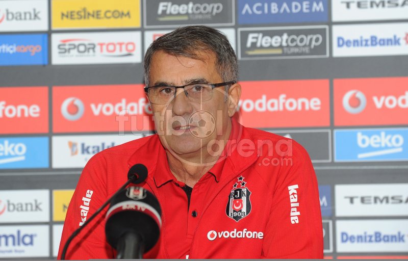 'FutbolArena Şenol Güneş'in basın toplantısında
