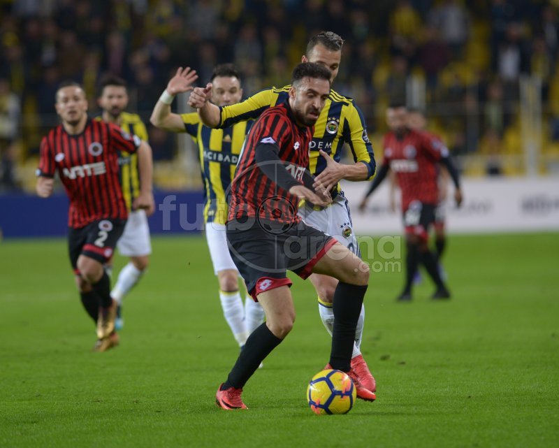 'Fenerbahçe 2 puan kaybetti ama... İlginç detay