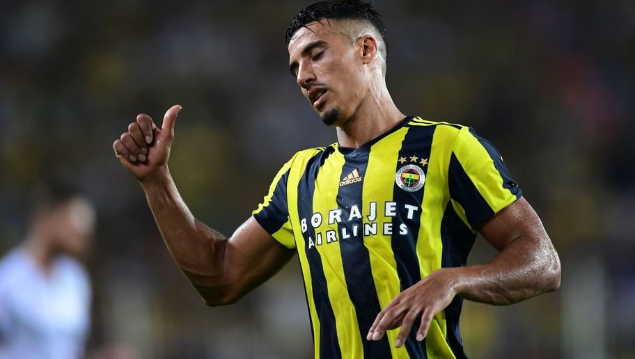 'Fenerbahçeli Dirar'dan itiraf! Ailesiyle...