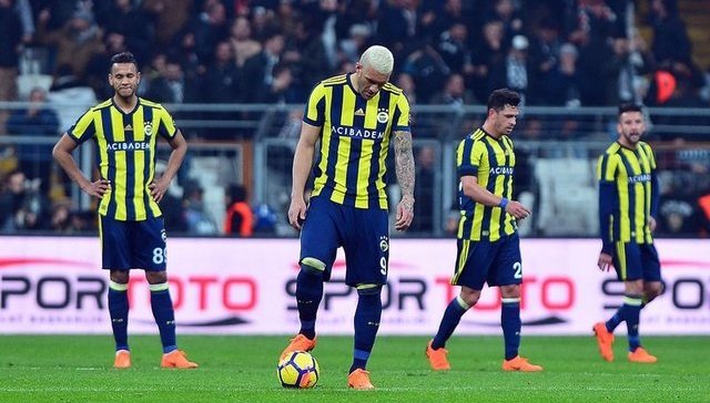 'Fenerbahçe'ye kötü haber! Yeni bir sakatlık daha