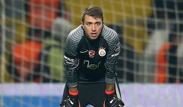 'Galatasaray'da Muslera için flaş gelişme! Karabük maçında...