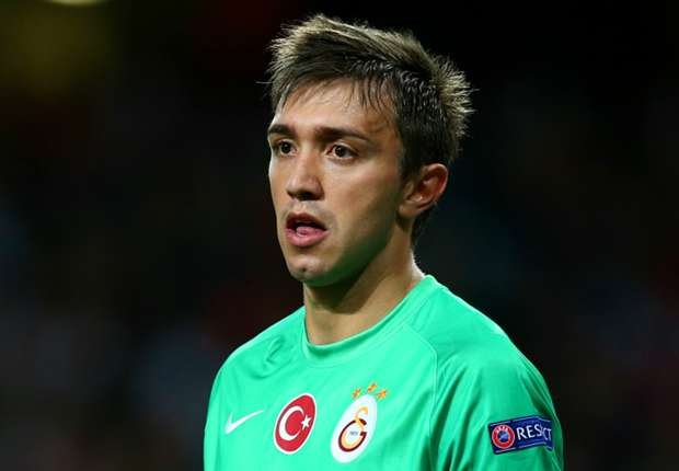 'Galatasaray'da yürekler ağza geldi! Muslera...