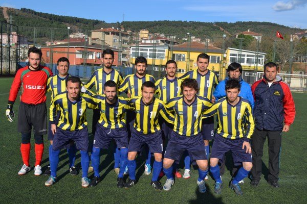 'Galatasaraylı başkan geldi, forma renkleri değişti