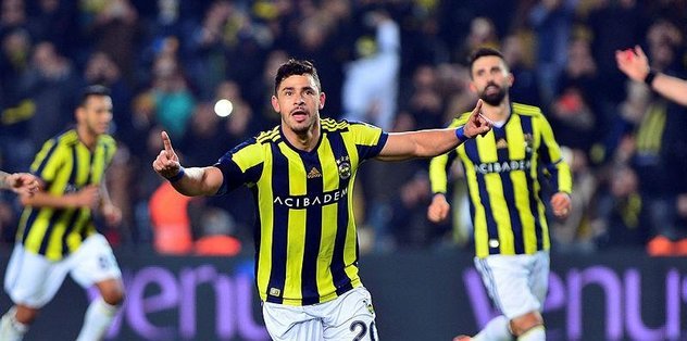 Giuliano kopya çekti!