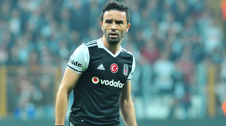 <h2>Gökhan Gönül - Beşiktaş</h2>