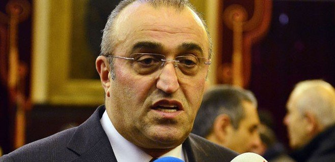 <h2>İNSANLAR OFSAYTTAN GOLLER ATIYOR</h2>