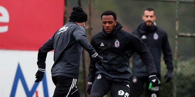 <h2>Larin komşuya</h2>
