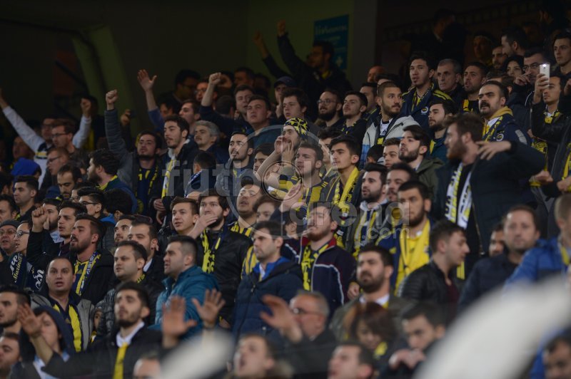 MAÇ SONU TRİBÜNLERDE İSTİFA SESLERİ