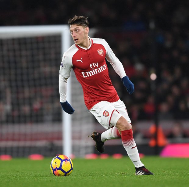 <h2>Mesut Özil’den Türkiye açıklaması ’’Kalbimde...’’</h2>