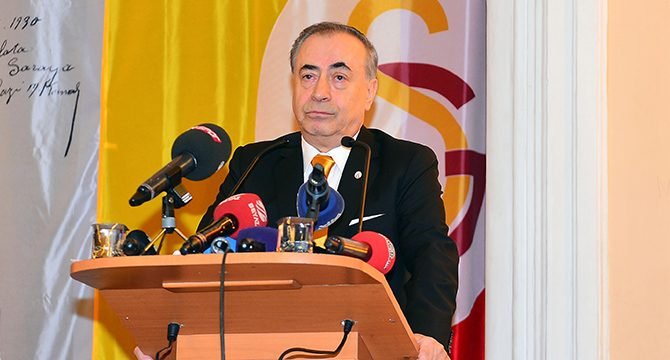 'Mustafa Cengiz çıldırdı! Uçakta Abdurrahim Albayrak'ın yanına geldi ve...