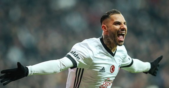 'Quaresma, Süper Lig'in tozunu attırdı! Tek başına solladı