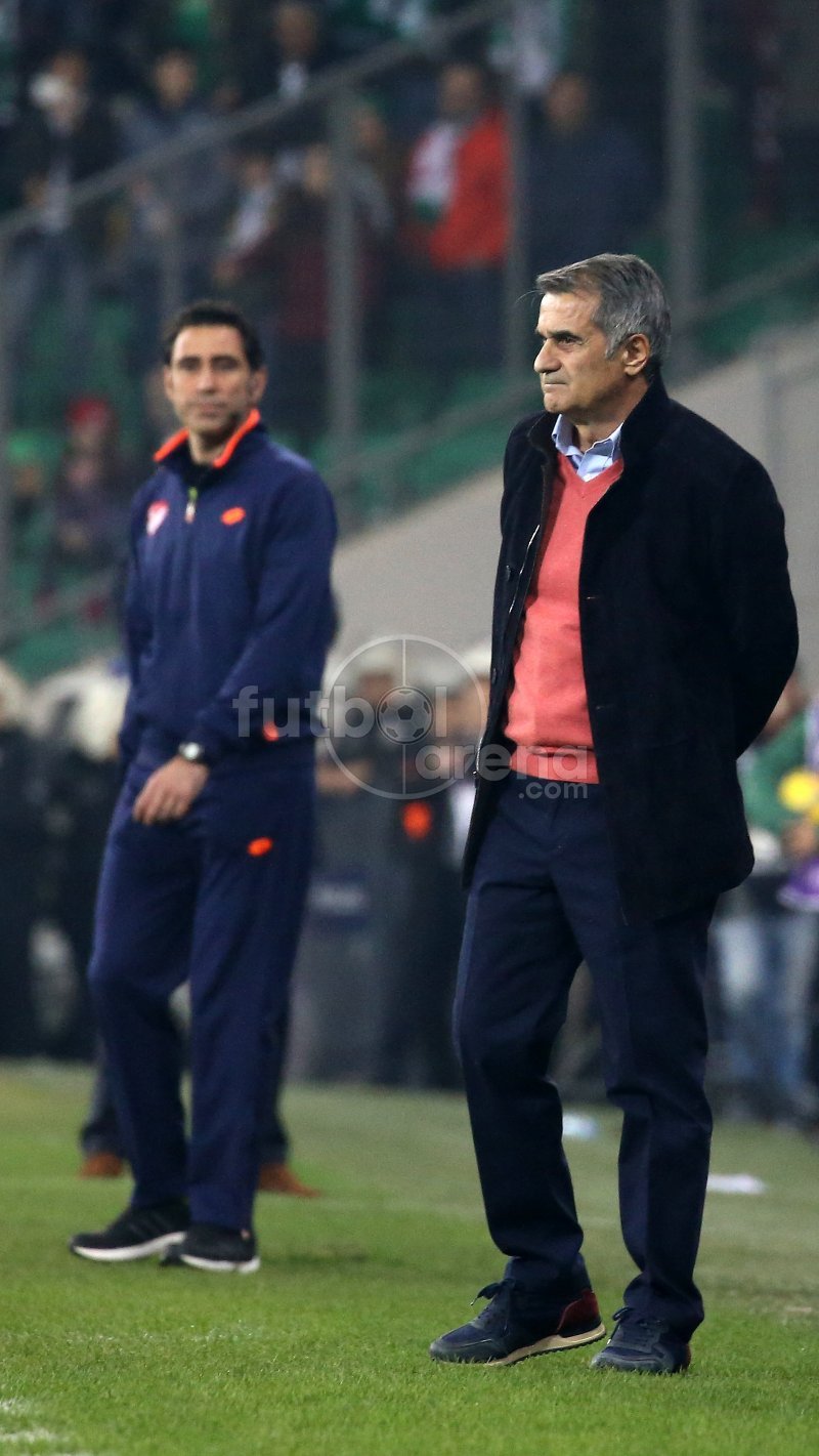 'Şenol Güneş'e maç sonu şampiyonluk şansı soruldu! Cevap...