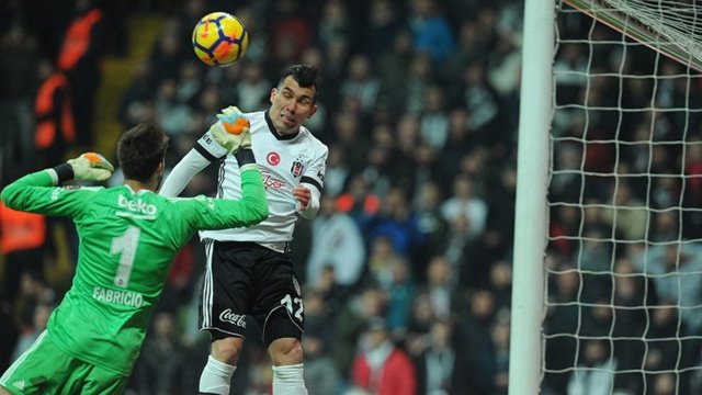 'Sıfırdan zirveye! Gary Medel'in 7 günlük sırrı