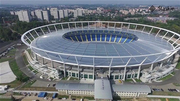 <h2>Stadion Sląski [Chorzow, Polanya]</h2>