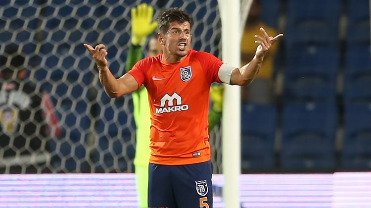 'Ve Emre Belözoğlu'nun cezası belli oldu! Hakem raporu ortaya çıktı