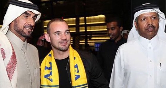 Wesley Sneijder'den Galatasaray'a transfer hizmeti