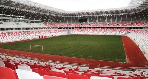 2.Sivas 4 Eylül Stadyumu (Kapasite 27.532 / Koltuk başına maliyet: 1.066 Euro)