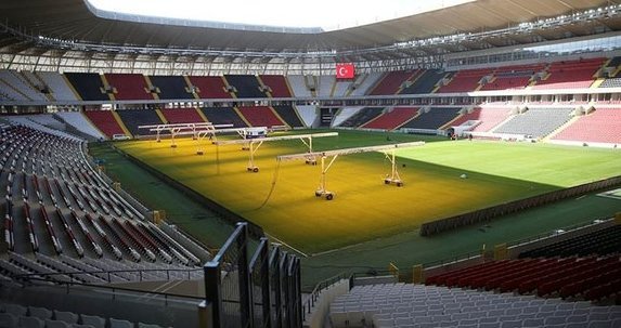 3.Gaziantep Stadyumu (Kapasite: 35.574 / Koltuk başına maliyet: 1.098 Euro)
