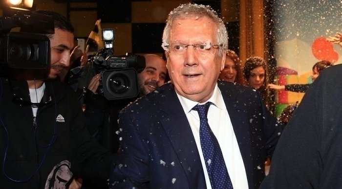 ' Ve Aziz Yıldırım'dan Fenerbahçe'ye 3 büyük müjde! Anlaşma aşamasına getirdi