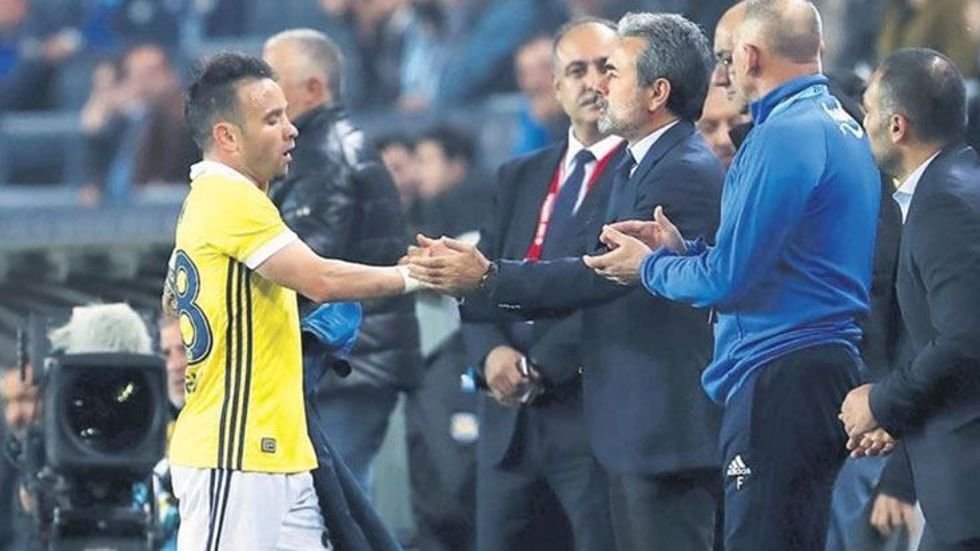 'Aykut Kocaman, Valbuena kararında haklı mı? Gözden kaçan olay 