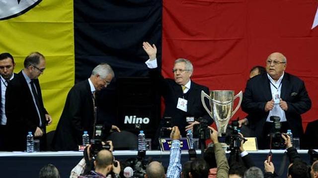 'Aziz Yıldırım, Ali Koç'u geçti