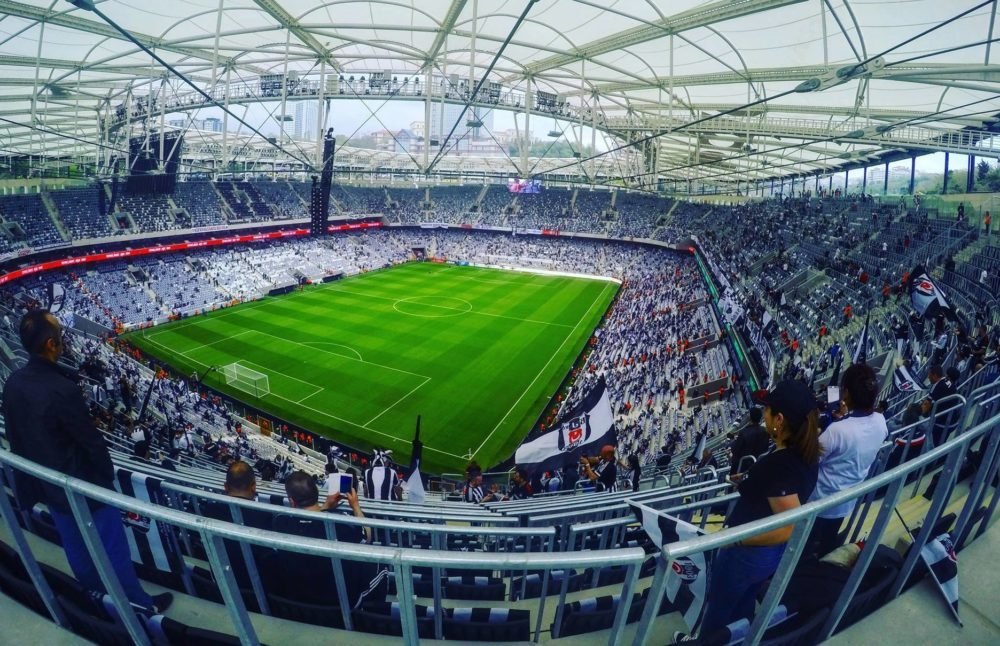 <h2>Beşiktaş Vodafone Park Stadı</h2>
