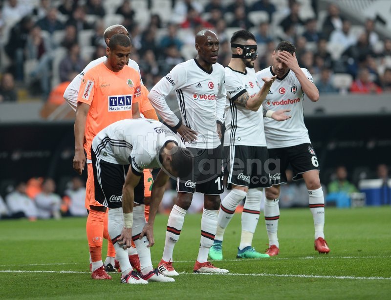 'Beşiktaş'a Göztepe maçı öncesi 3 kötü haber birden