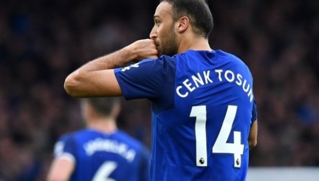 'Cenk Tosun gollerine devam ediyor! 