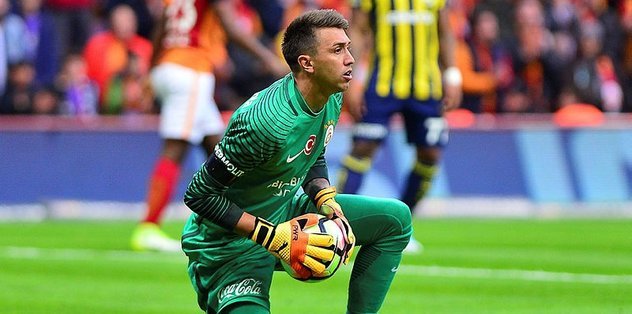 <h2>Derbinin en deneyimlisi Muslera</h2>