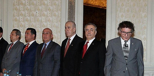 <h2>Divan toplanıyor</h2>
